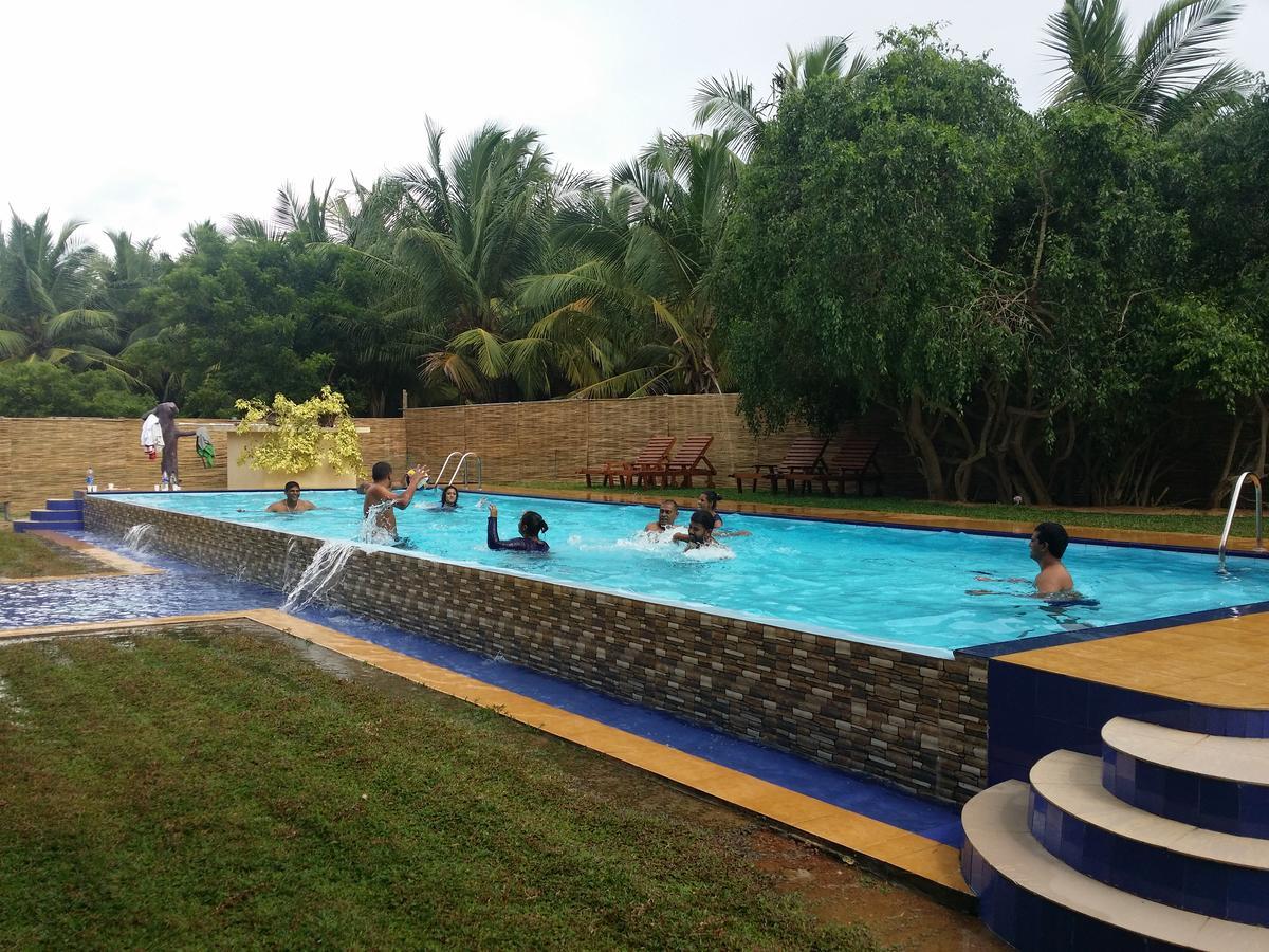 Roshanne Beach Resort Kalpitiya Dış mekan fotoğraf