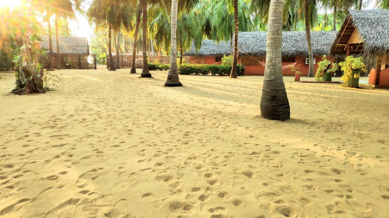 Roshanne Beach Resort Kalpitiya Dış mekan fotoğraf