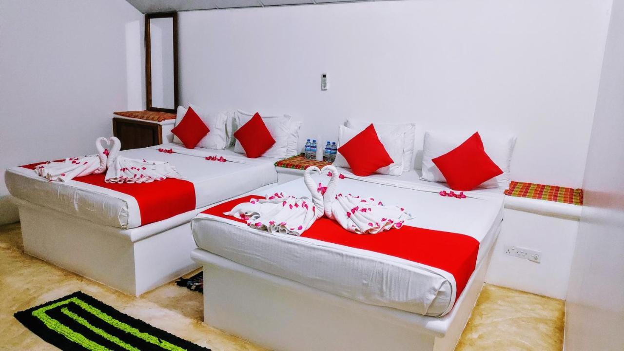 Roshanne Beach Resort Kalpitiya Dış mekan fotoğraf